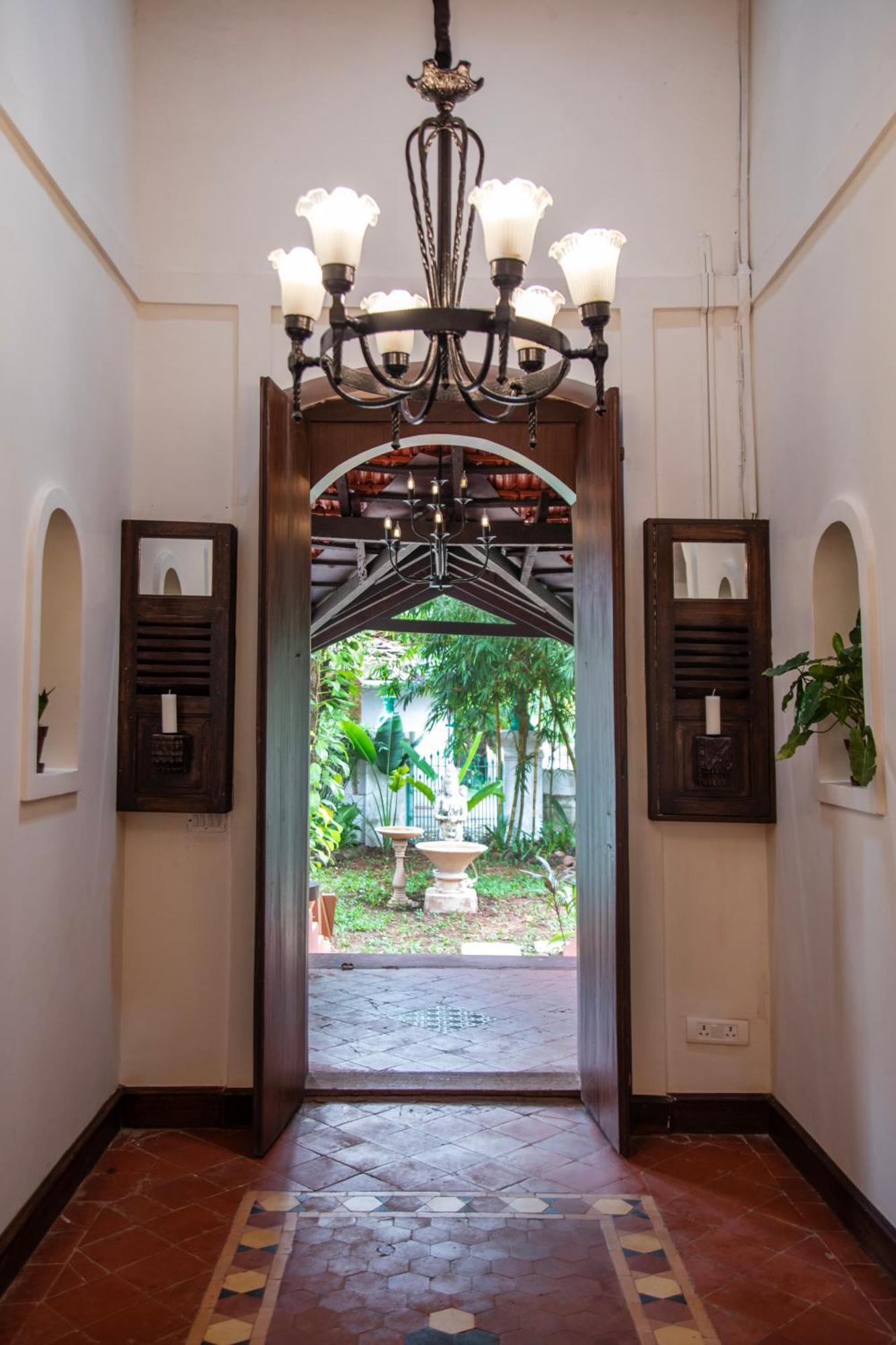 Lamrin Ucassaim Goa An Indo Portuguese Hotel Moira Exterior foto